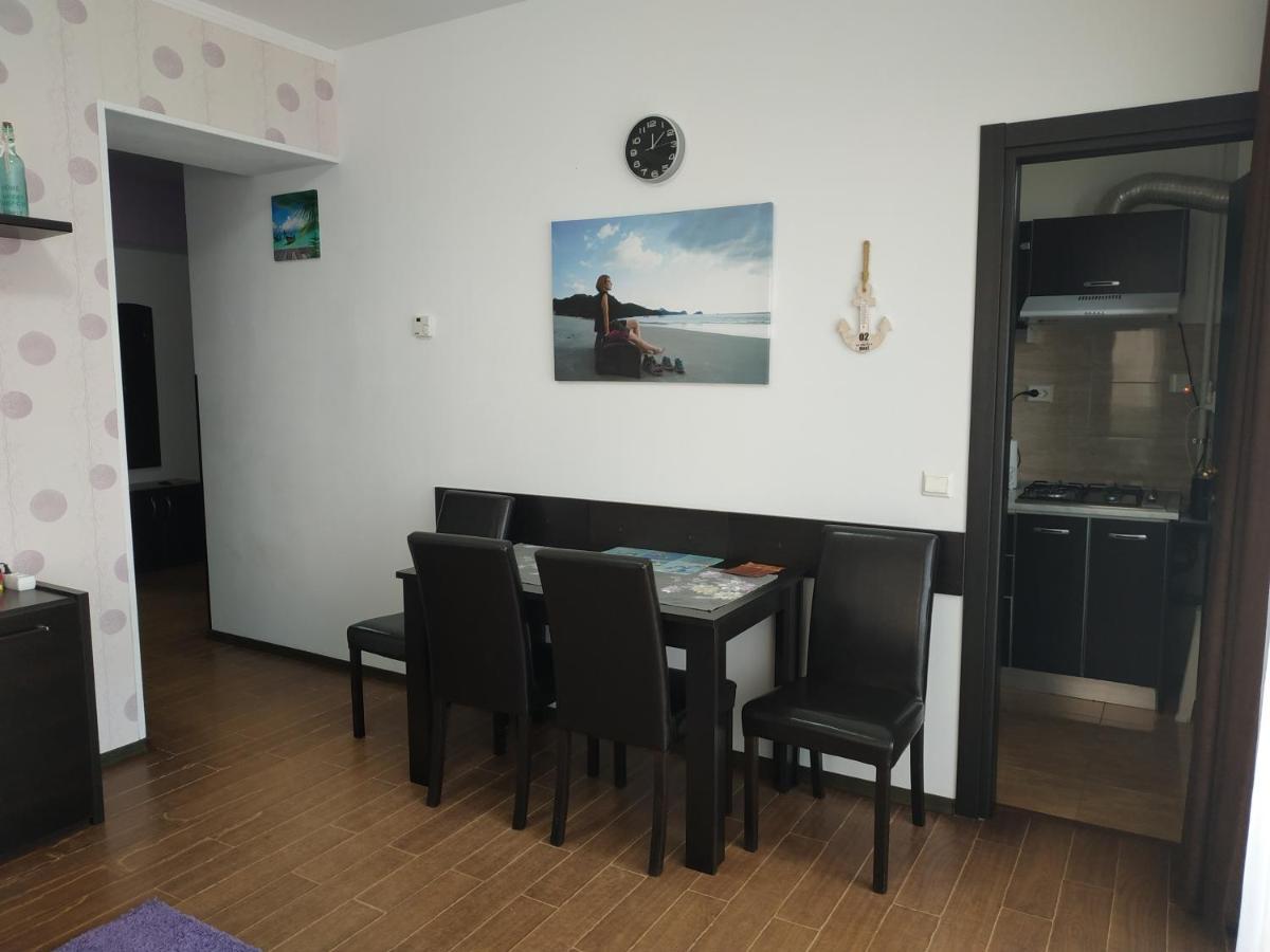 Cristina Iris Apartment Mamaia Luaran gambar